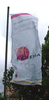 Die Fahnen weht schon... (Foto: nnz)