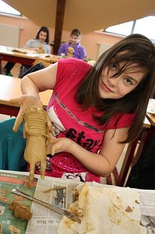 Krabbeln im Gymnasium (Foto: I. Gast)