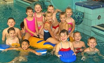 Schwimmen lernen (Foto: privat)