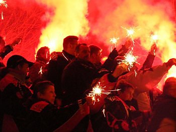 Play-Off-Stimmung bei den Fans (Foto: Koch)