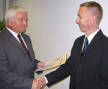 Ehrung f&uuml;r unternehmerisches Feuer (Foto: nnz)