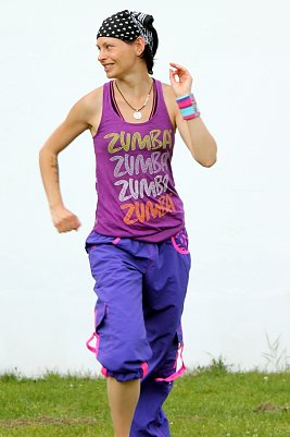 Zumba im Wasser (Foto: Badehaus)