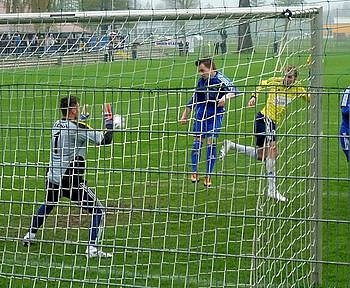 Tor durch Robert Stark in Jena (Foto: Klaus Verkouter)