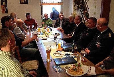 Informiert und diskutiert (Foto: privat)