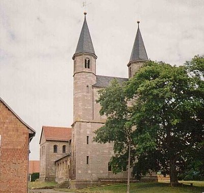 westlicher Vorbau und Nonnenempore (Foto: Archiv Rasemann)