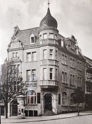 Einst residierte die Bank gegen&uuml;ber dem Nordh&auml;user Rathaus (Foto: Commerzbank Nordhausen)
