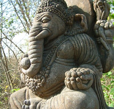 Meditation als Alltagshilfe praktiziert man nicht nur in Fernost sonder auch im Nordh&auml;user Vereinshaus Thomas Mann (Foto: Angelo Glashagel)