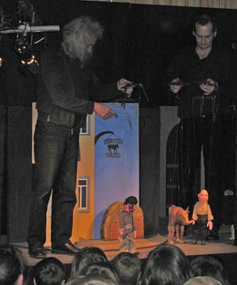 Puppenspiel (Foto: Meyer)