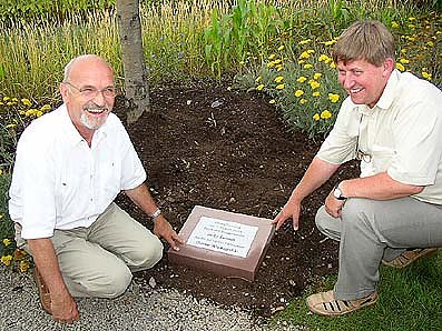 Baum f&uuml;r Partnerschaft (Foto: nnz)