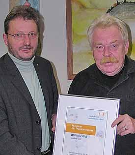 Der Hammer wird Pr&auml;sident (Foto: nnz)