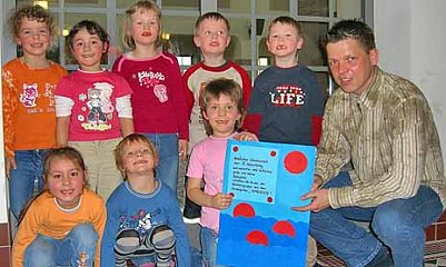 Erste Gratulanten (Foto: nnz)