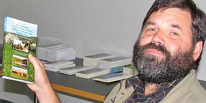 Wanderf&uuml;hrer vorgestellt (Foto: nnz)