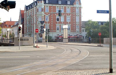 Abbiegen verboten! (Foto: nnz)