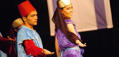 T&auml;nzer f&uuml;r den Frieden (Foto: nnz)