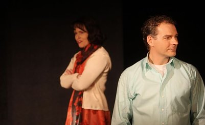 Heike Meyer als Emmi und Rayk Gaida als Leo. (Foto: Ilka K&uuml;hn)