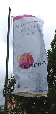 Die Fahnen weht schon... (Foto: nnz)