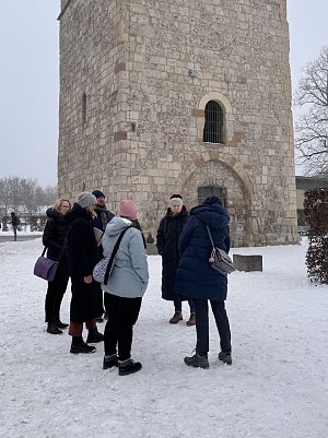 Vertreterinnen der Staatskanzlei zu Besuch auf dem Petersberg. (Foto: Lutz Fischer)