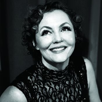 Annetraut Lutz-Weicken (Foto: Agentur)