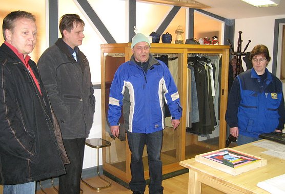 Eröffnungn punkt 12 Uhr (Foto: Horizont) Eröffnungn punkt 12 Uhr (Foto: Horizont)