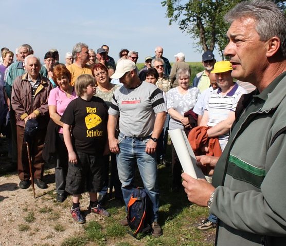 Besuch in ihrem Wald (Foto: P. Grabe)