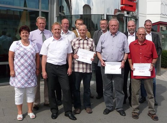 Freude bei Spendern und Vereinen (Foto: nnz)