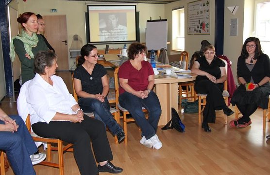 Erfahrungen vermitteln (Foto: J. Piper) Erfahrungen vermitteln (Foto: J. Piper)