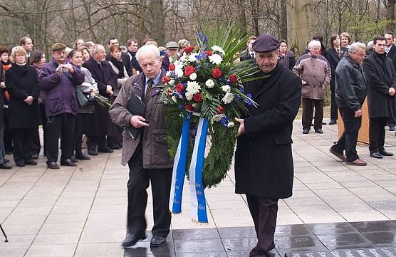 Gedenken (Foto: nnz) Gedenken (Foto: nnz)