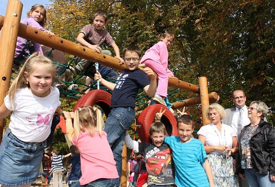 Übergeben (Foto: I. Bergmann) Übergeben (Foto: I. Bergmann)