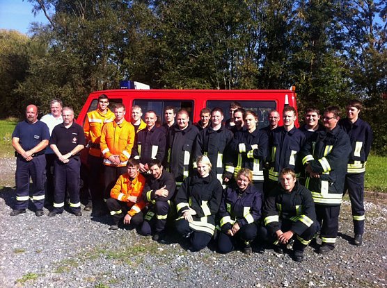 Feuerwehrausbildung (Foto: Freiwillige Feuerwehr) Feuerwehrausbildung (Foto: Freiwillige Feuerwehr)