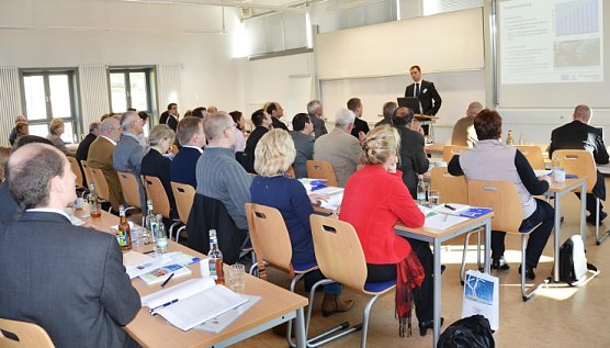 Führend in der Forschung (Foto: FHN) Führend in der Forschung (Foto: FHN)