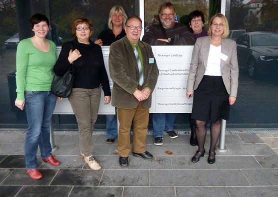 Vor dem Landtag (Foto: privat)