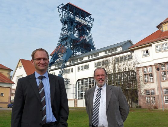 Mit K-UTEC in die Welt (Foto: Karl-Heinz Herrmann) Mit K-UTEC in die Welt (Foto: Karl-Heinz Herrmann)