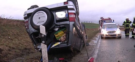 Unfall auf der B 243 (Foto: nnz-tv)