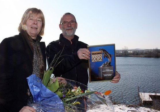 Award &uuml;bergeben (Foto: PSV)