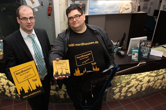 Hymne &uuml;bergeben (Foto: privat)