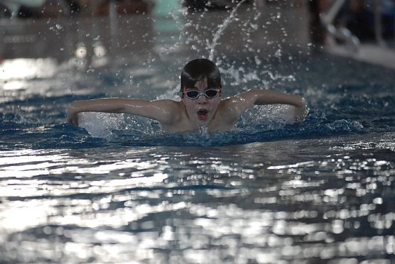schwimmen (Foto: badehaus) schwimmen (Foto: badehaus)
