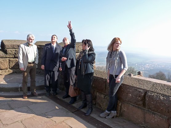 Reinigungskur f&uuml;r Kyffh&auml;userdenkmal (Foto: Karl-Heinz Herrmann)