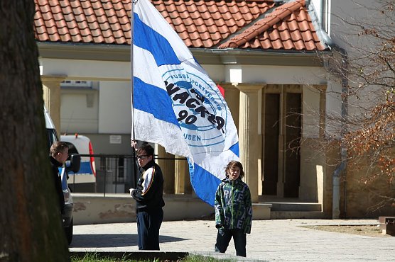 Überdimensionales Winkelement (Foto: nnz) Überdimensionales Winkelement (Foto: nnz)