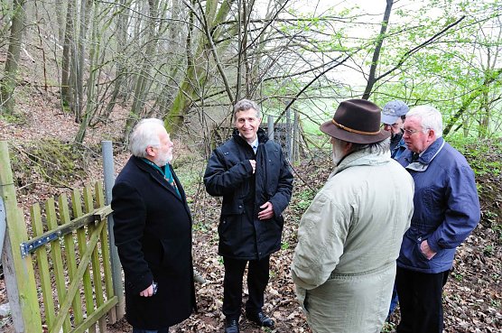 Gespr&auml;ch in Petersdorf (Foto: privat)