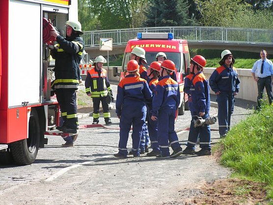 Geräteausgabe (Foto: privat) Geräteausgabe (Foto: privat)