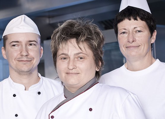 Die K&uuml;chenleitung (Foto: JUSOWE)