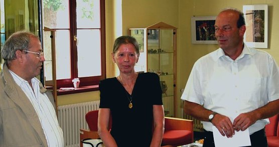 Ilona Lauer (Bildmitte) (Foto: Thiel) Ilona Lauer (Bildmitte) (Foto: Thiel)