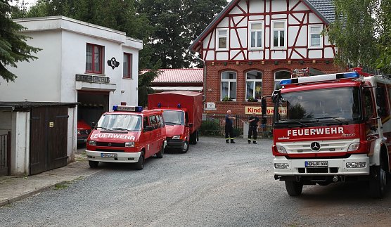 "Gro&szlig;aufgebot in Krimderode (Foto: nnz)