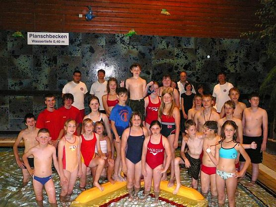 Gruppenbild (Foto: Burkert) Gruppenbild (Foto: Burkert)