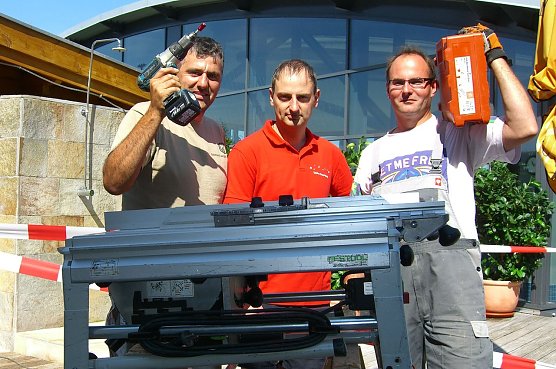 Größer, schöner, heißer (Foto: Badehaus) Größer, schöner, heißer (Foto: Badehaus)