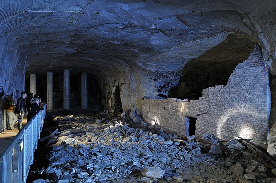 Blick in die Stollenanlage (Foto: Gedenkstätte Mittelbau-Dora) Blick in die Stollenanlage (Foto: Gedenkstätte Mittelbau-Dora)
