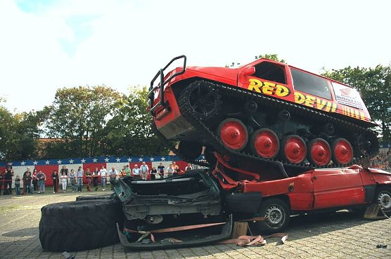 Monster in Nordhausen (Foto: Agentur)