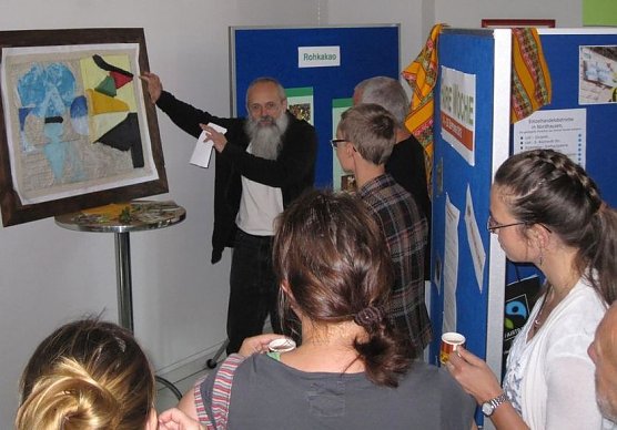 Ausstellung wurde er&ouml;ffnet (Foto: J. Piper)