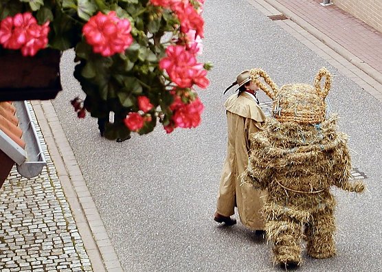 Umzug zur Kirmes (Foto: E. Seifert) Umzug zur Kirmes (Foto: E. Seifert)