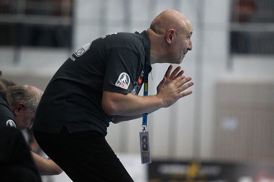 Live zu erleben: THC-Trainer Herbert M&uuml;ller (Foto: Christoph Keil)